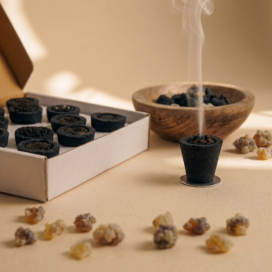 Sambrani Dhoop Cups Charcoal, close-up