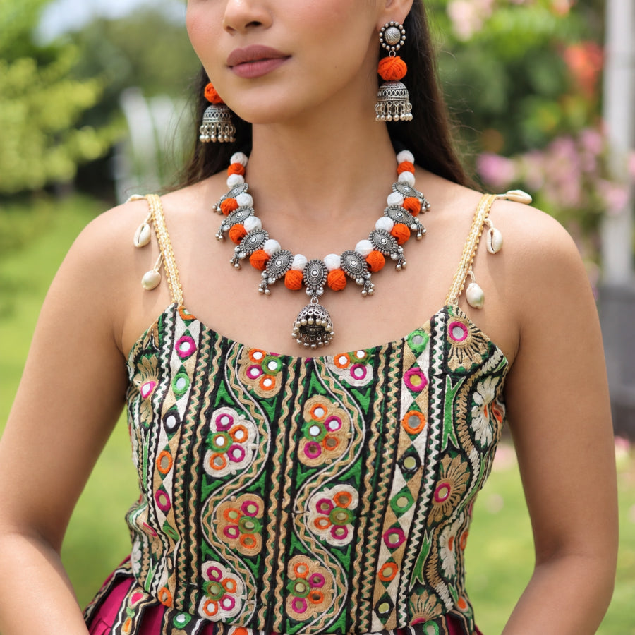 Kesari Ghughri Thread Necklace Set
