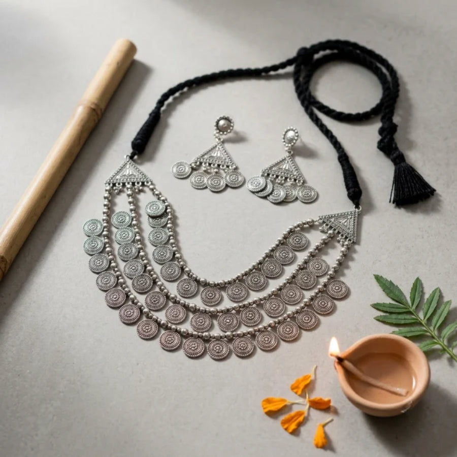 Teen Dhara Sikka Oxidised Necklace Set