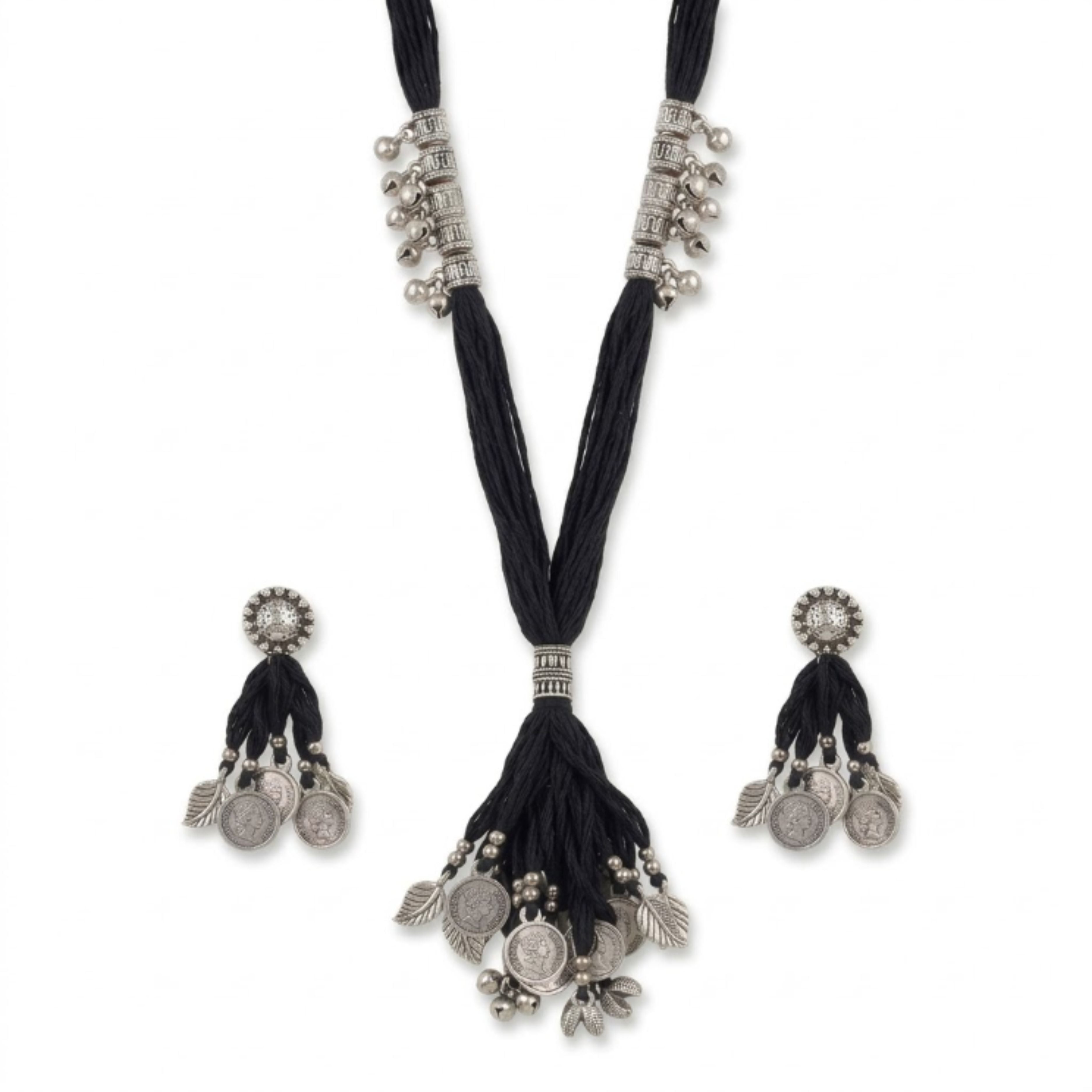 Kaali Dhaga Sikka Latkan Necklace Set