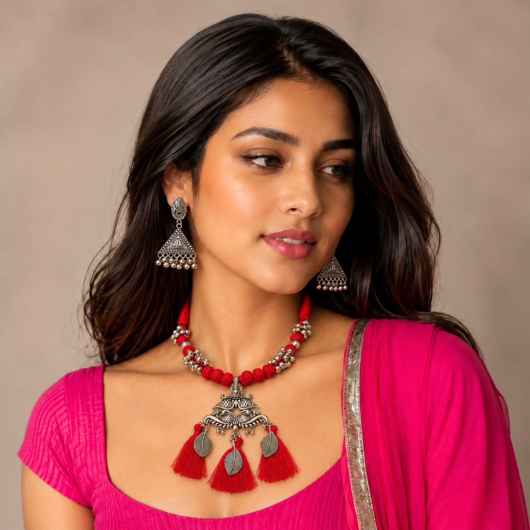 Laal Mor Pankh Tassel Necklace Set