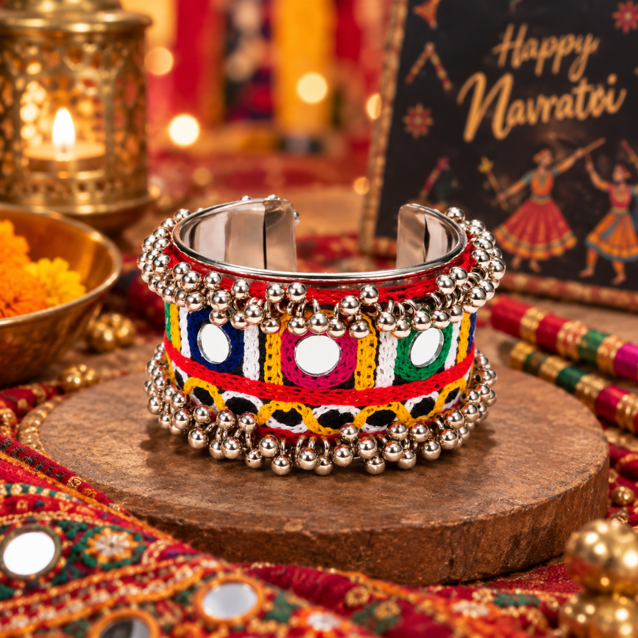 Dholida Navrang Abhla Ghughri Cuff Kada - image 3