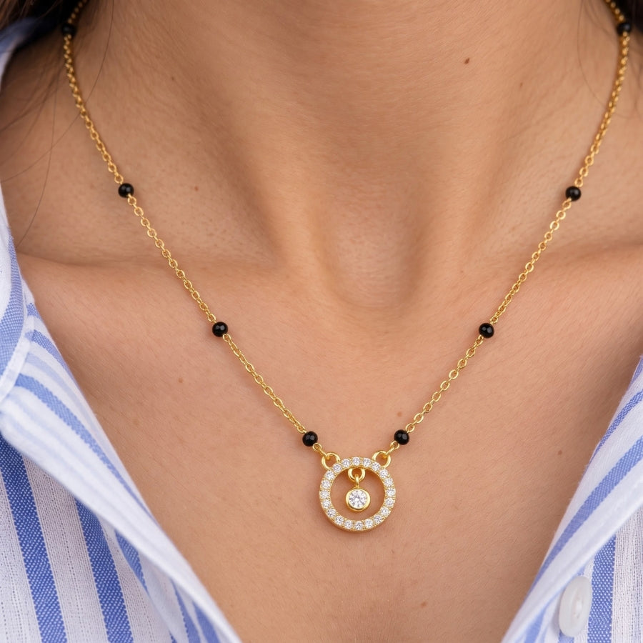 Bindiya Halo Drop Mangalsutra